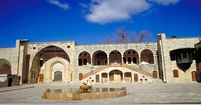Beiteddine Palace & Deir El Kamar (Noon)