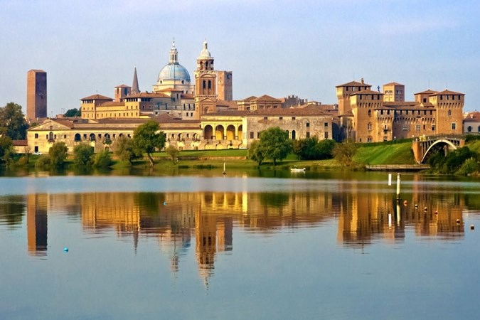 From the Canals of Venice to Renaissance-infused Mantua